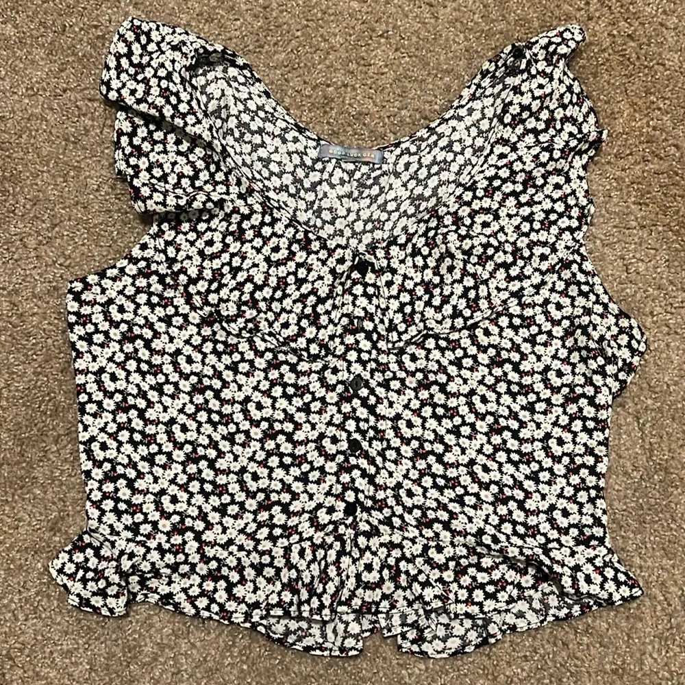 Good Luck Gem Cropped Ruffle Button Front Blouse XL - Picture 1 of 8